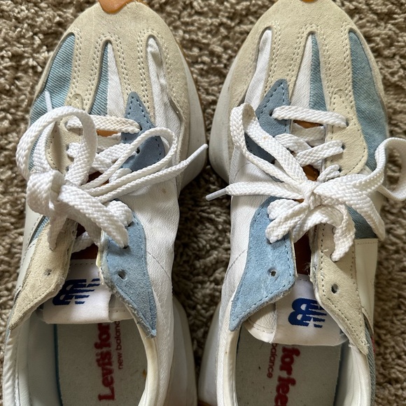 New Balance x Levi’s 327 - Picture 4 of 7